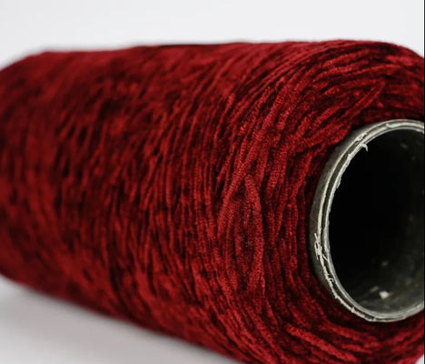 คุณภาพ  Fashion Popular Red Chunky Chenille Yarn In Bulk Colorful Yarn For Knitting โรงงาน